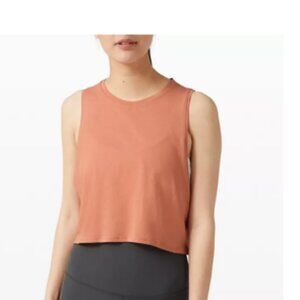 Lululemon crop top